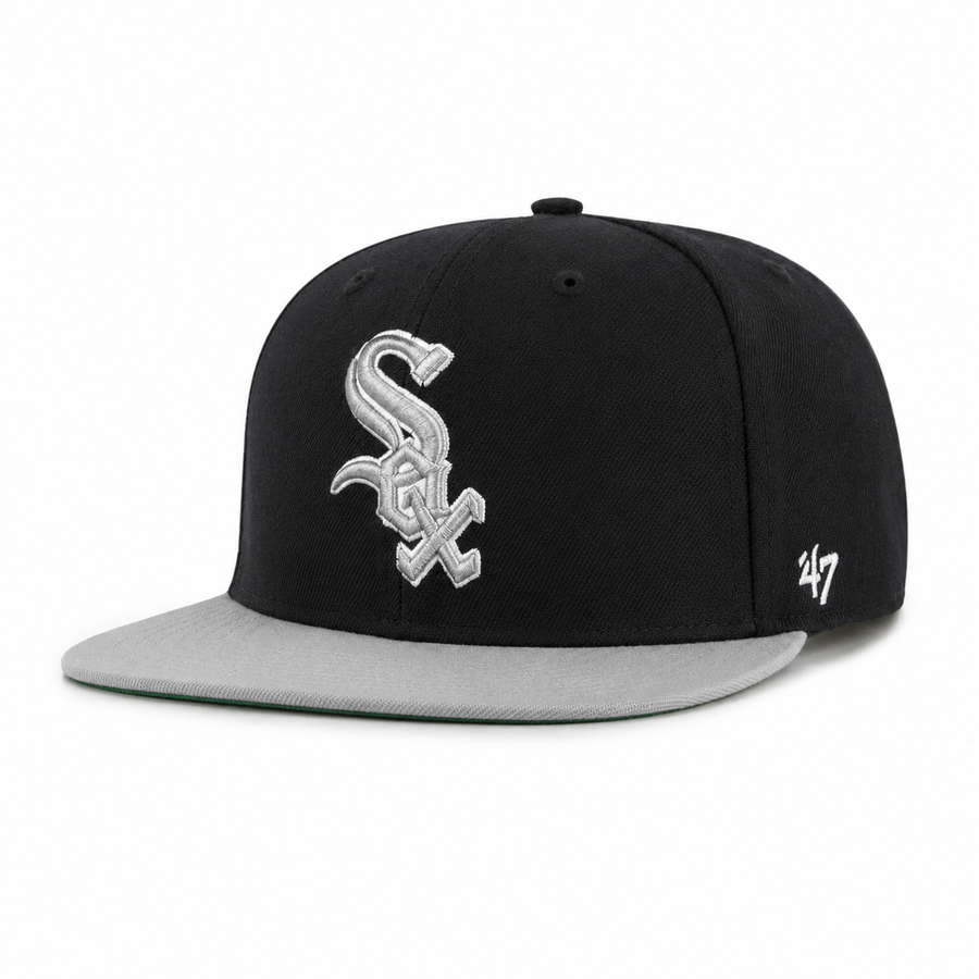 Chicago White Sox '47 Brand Captain Adjustable Snapback - Black/Silver - Product Image