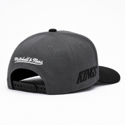Los Angeles Kings Grey/Black A-Frame Mitchell & Ness Adjustable Pro Pinch Snapback - Product Image
