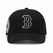 Boston Red Sox '2004 World Series Champions' Black/White Mitchell & Ness Snapback - Product Image