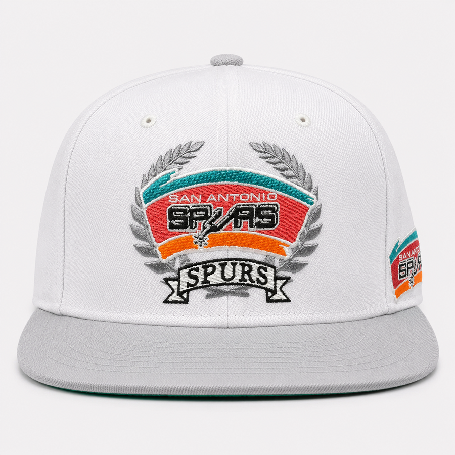 San Antonio Spurs '47 Brand Captain Adjustable Snapback - White/Silver - Product Image