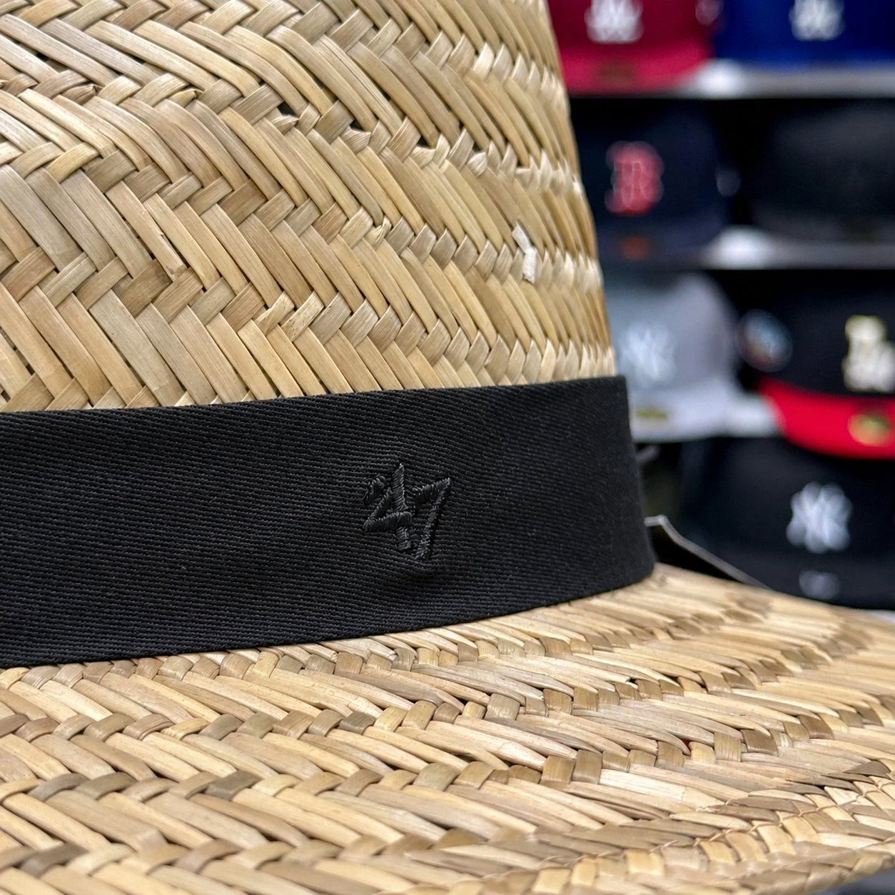 Las Vegas Raiders '47 Brand Natural Shaded Straw Hat - Khaki/Black - Product Image
