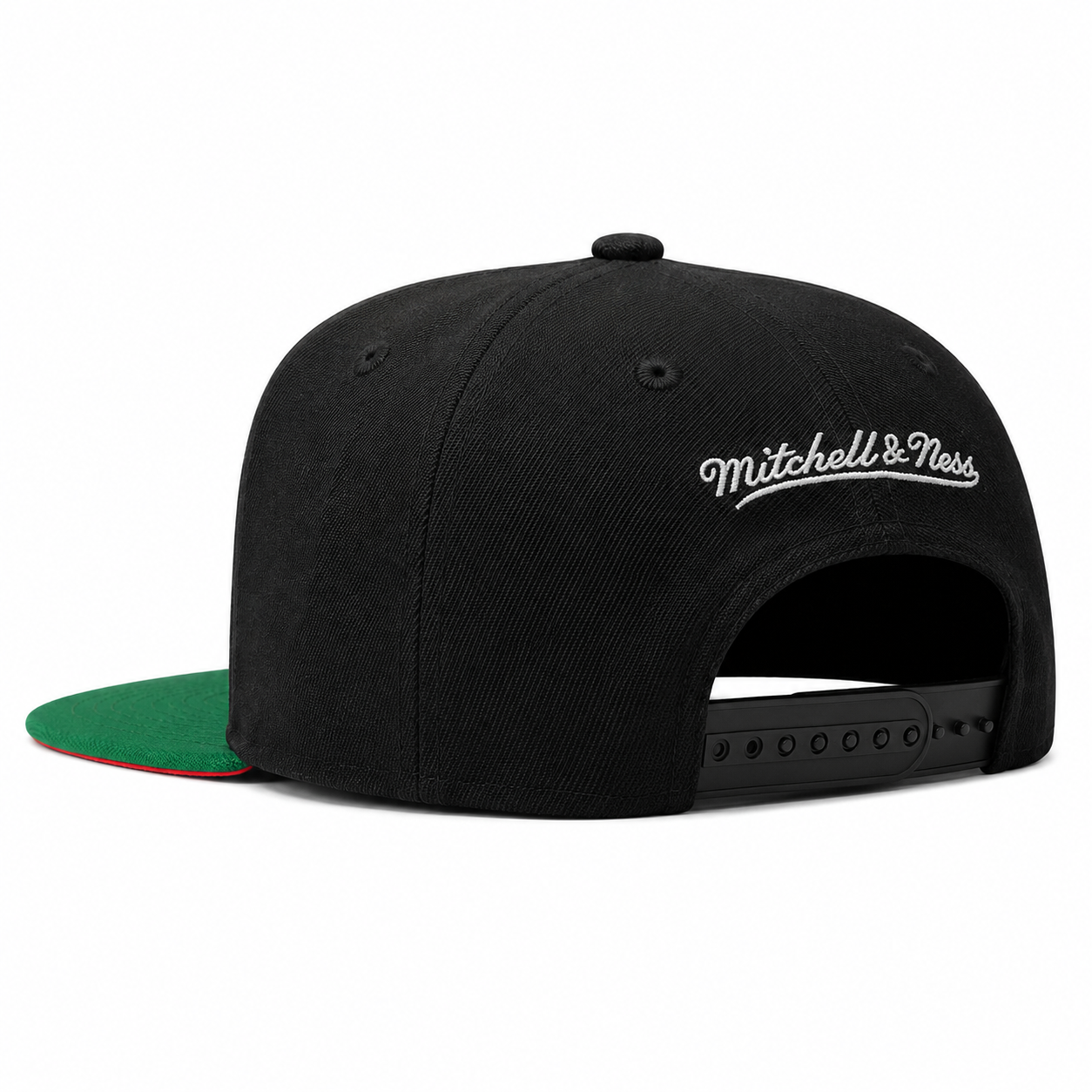 Chicago Bulls Black/Green Mitchell & Ness Snapback - Product Image