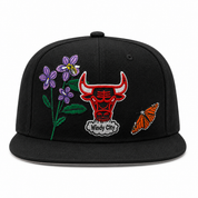 Chicago Bulls 'Botanical Floral' Black Mitchell & Ness Snapback - Product Image