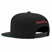 Chicago Bulls 'Echo Logo' Black Mitchell & Ness OG Adjustable Snapback Hat - Product Image