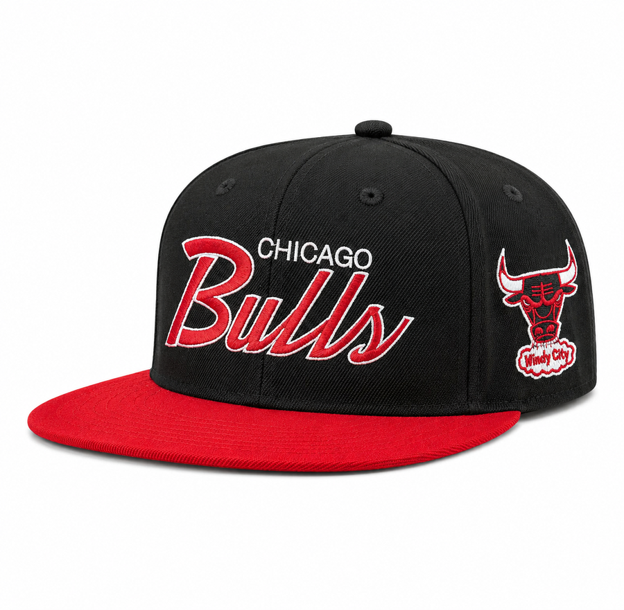 Chicago Bulls 'Script Logo' Black/Red Mitchell & Ness Snapback - Product Image