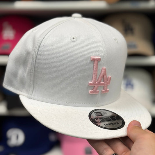 New Era Los Angeles Dodgers 'Pink Logo' 9FIFTY Snapback White