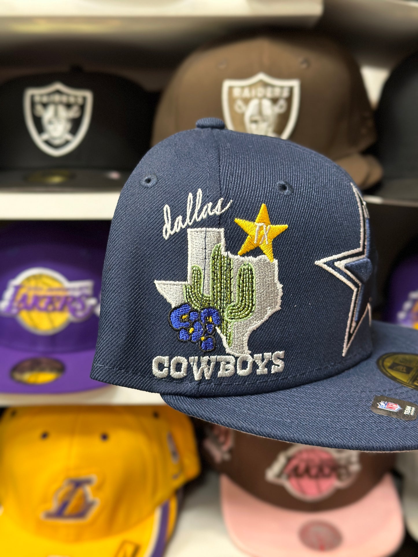 Dallas Cowboys NFL Themed Patches | New Era 59FIFTY Fitted Cap | Navy