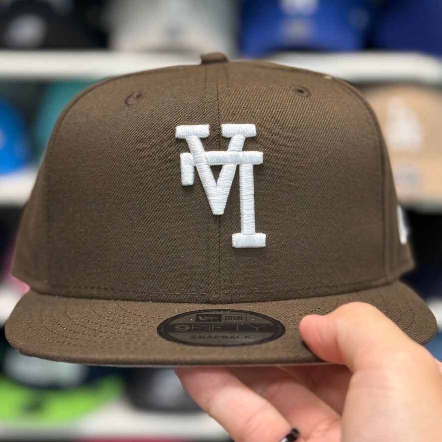 New Era Los Angeles Dodgers 'Upside Down Logo' Brown 9FIFTY Adjustable Snapback Hat