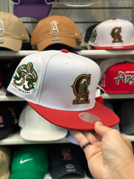 LA Angels MLB Snapback '35th Anniversary' Patch | Mitchell & Ness Original Fit Adjustable Snapback | White/Red