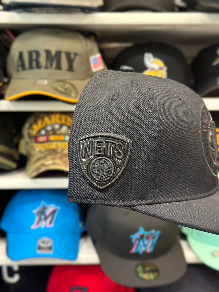 Brooklyn Nets NBA | Pro Standard Snapback | Black