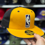 New Era Los Angeles Lakers 'NBA Logo' Black/Yellow 59FIFTY Fitted Hat