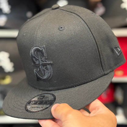 New Era Seattle Mariners Black/Black 9FIFTY Snapback