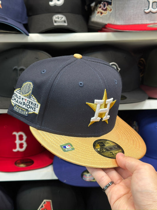 Houston Astros MLB '2022 World Series Champions' Patch | New Era 59FIFTY Fitted Cap | Black/Beige