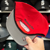 Chicago Bulls Red Mitchell & Ness Snapback - Product Image