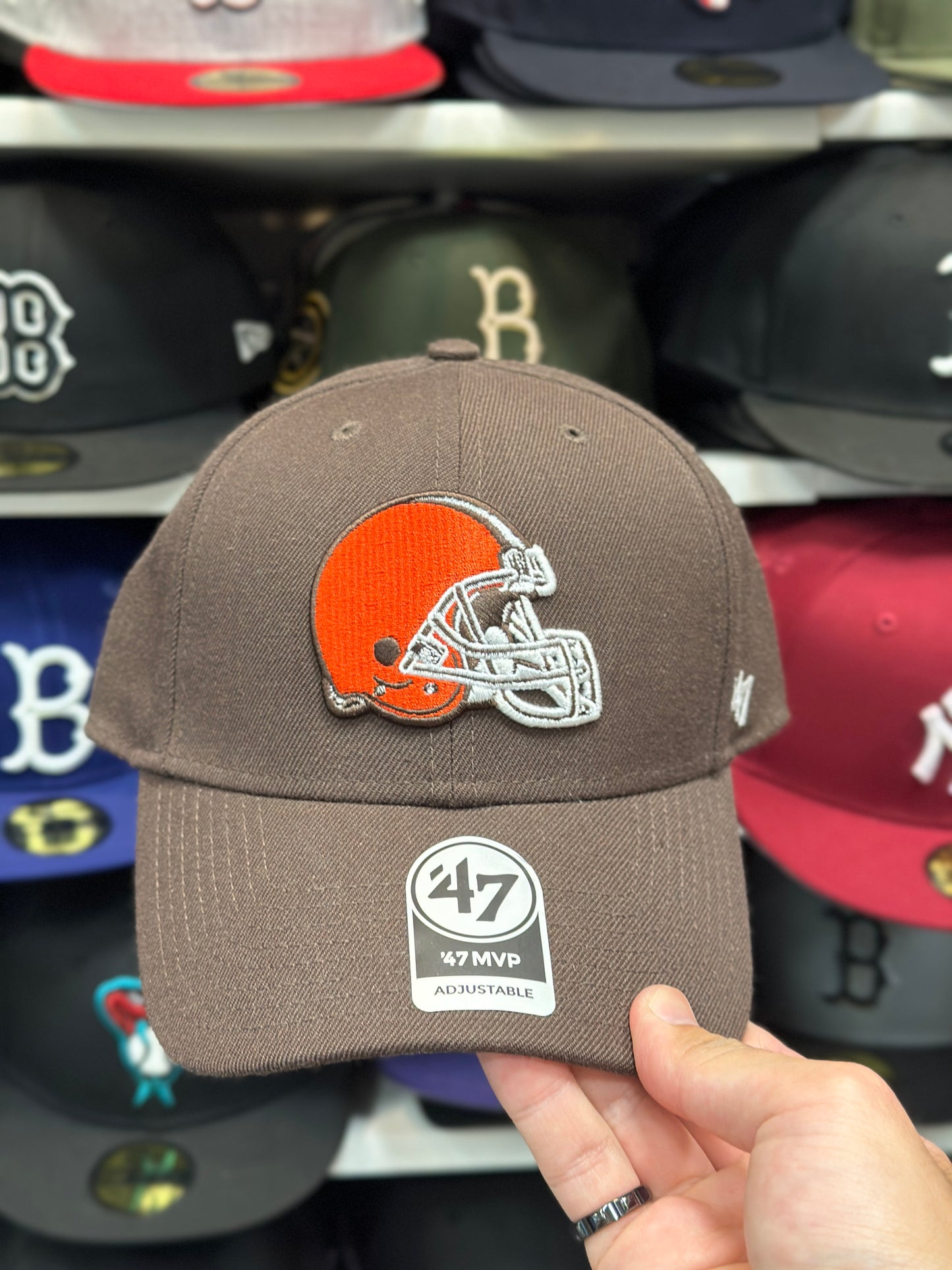 Cleveland Browns NFL Ball Cap | '47 Brand MVP Adjustable Curve Cap | Brown