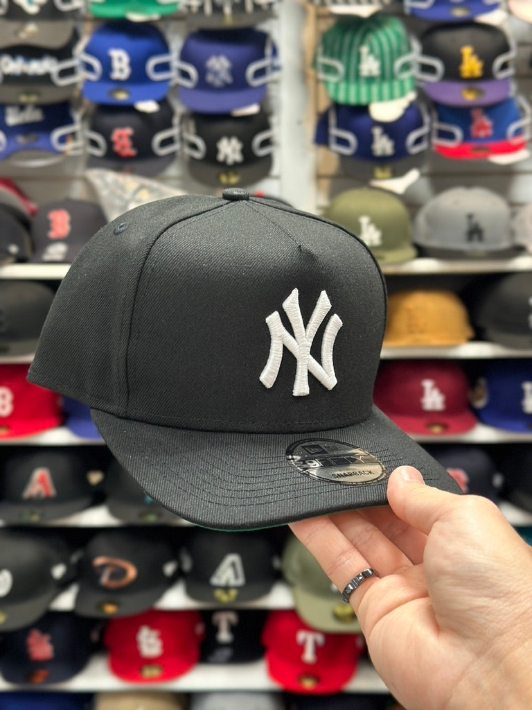 New York Yankees MLB A-Frame Cap | New Era 9FIFTY Adjustable Snapback | Black