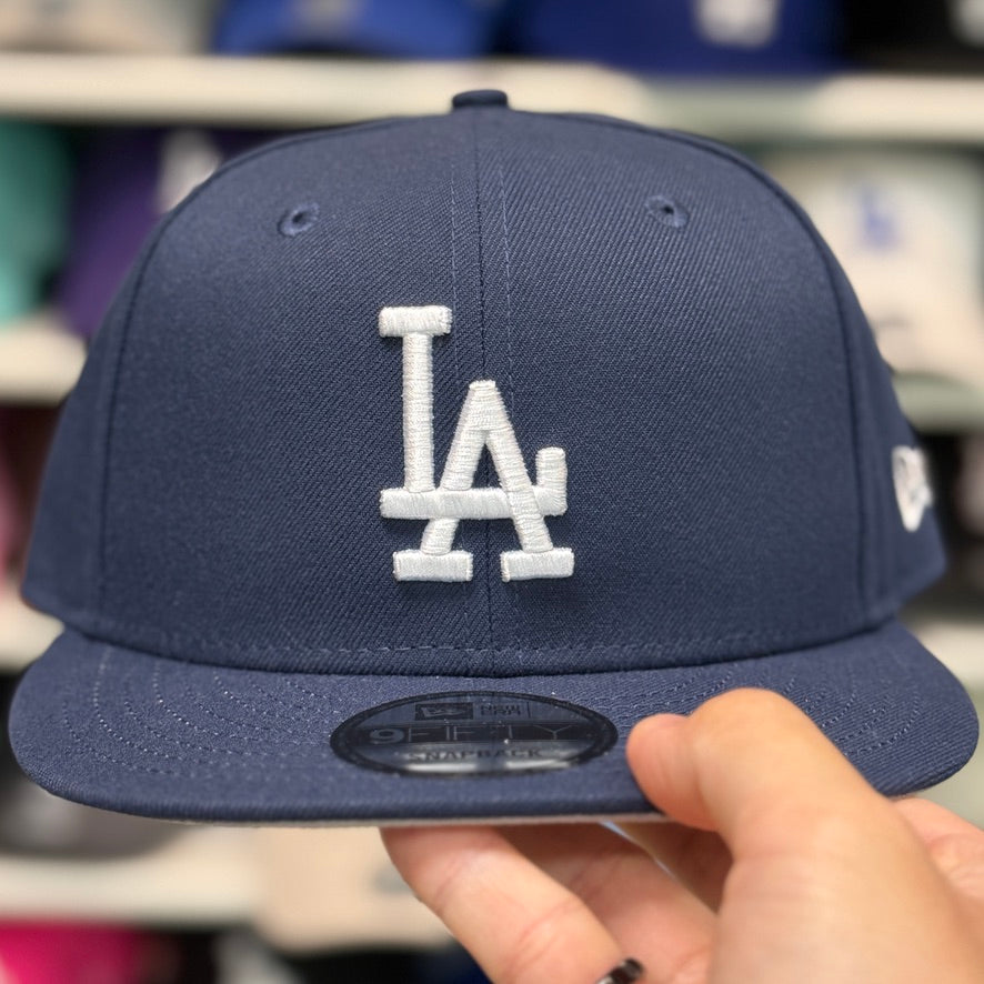 New Era Los Angeles Dodgers Navy 9FIFTY Adjustable Snapback Hat - Product Image