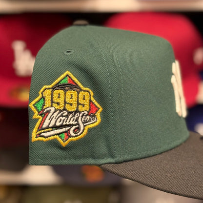 New Era New York Yankees '1999 World Series' A-Frame Dark Green/Black 9FIFTY Snapback - Product Image