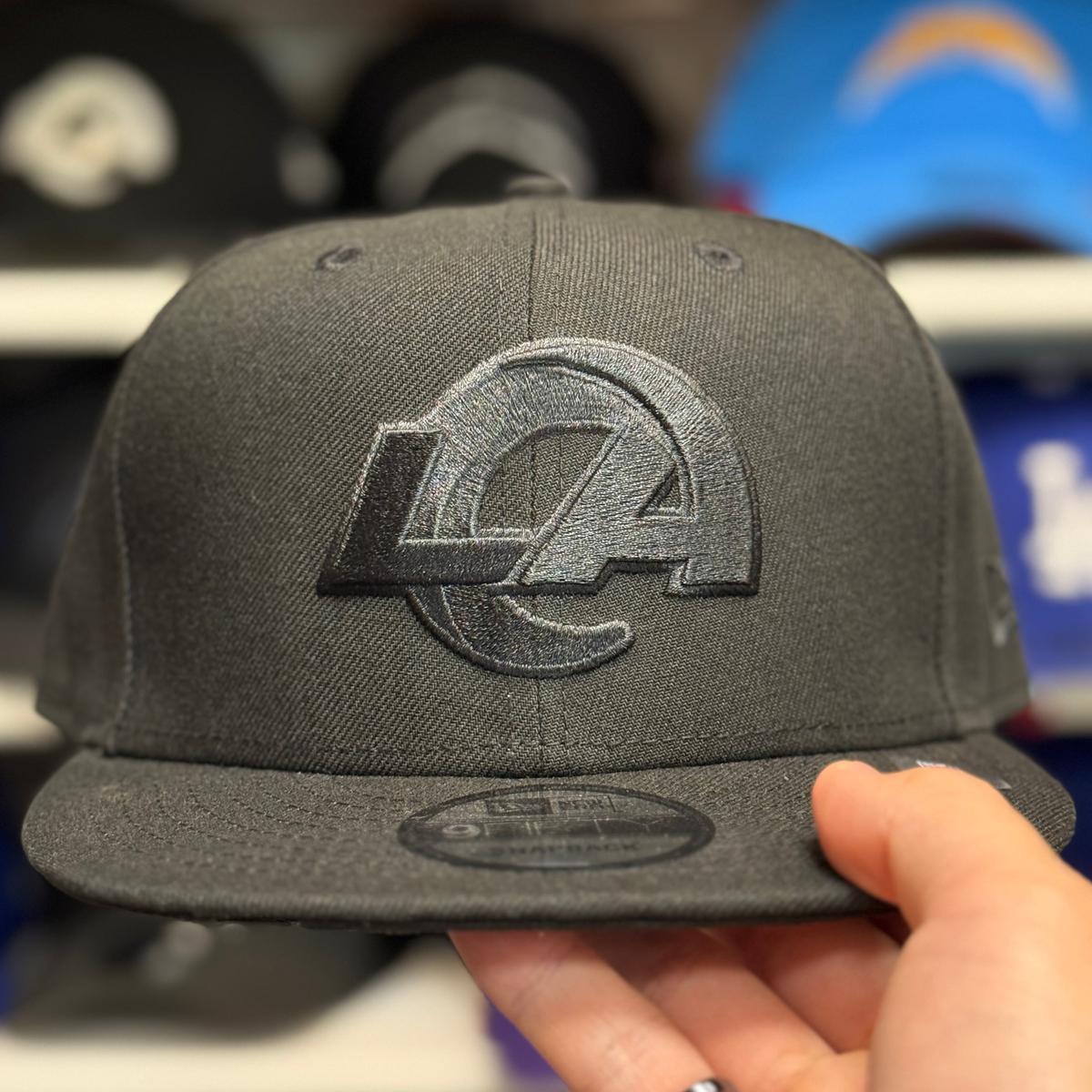 New Era Los Angeles Rams All Black 9FIFTY Snapback - Product Image