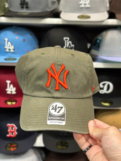 New York Yankees MLB Dad Cap | '47 Brand Clean Up Adjustable Curve Hat | Color Options