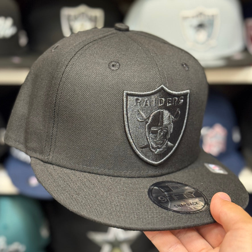 New Era Las Vegas Raiders 9FIFTY Snapback | All Black