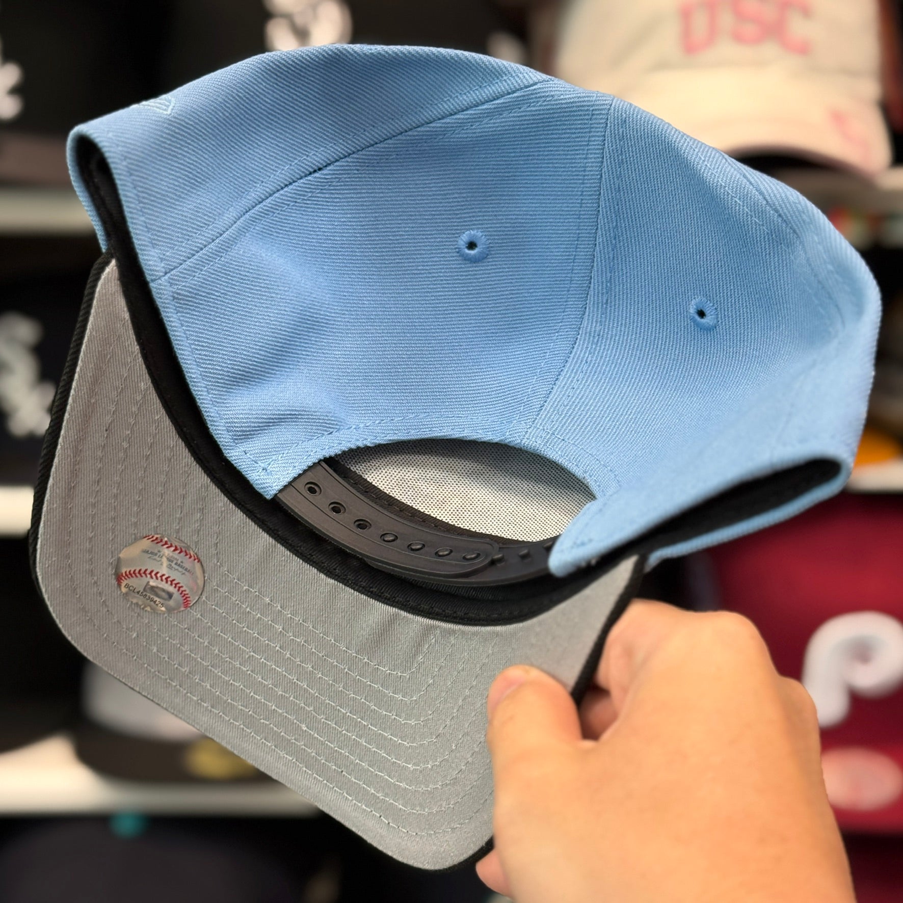 New Era Seattle Mariners '30th Anniversary' A-Frame Light Blue/Black 9FIFTY Snapback | Glow in the Dark - Product Image