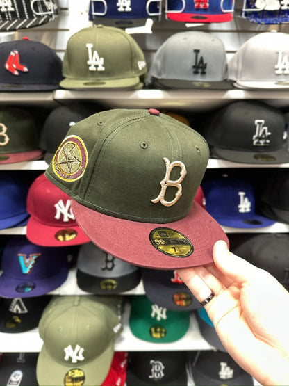 Brooklyn Dodgers MLB' Side Patch - Two Tone' | New Era 59FIFTY Fitted Cap | Maroon/Olive