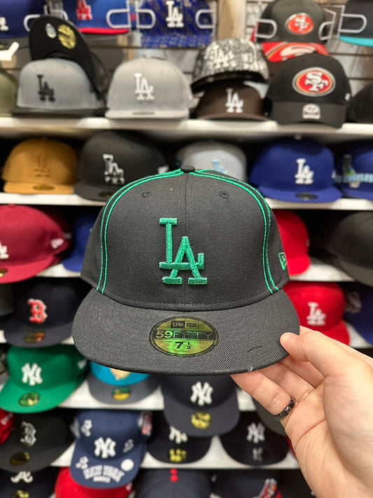 LA Dodgers MLB Vintage Green Accents | New Era 59FIFTY Fitted Cap | Black