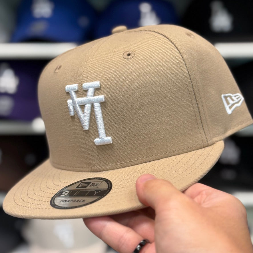 New Era Los Angeles Dodgers 'Upside Down Logo' Khaki 9FIFTY Adjustable Snapback Hat - Product Image