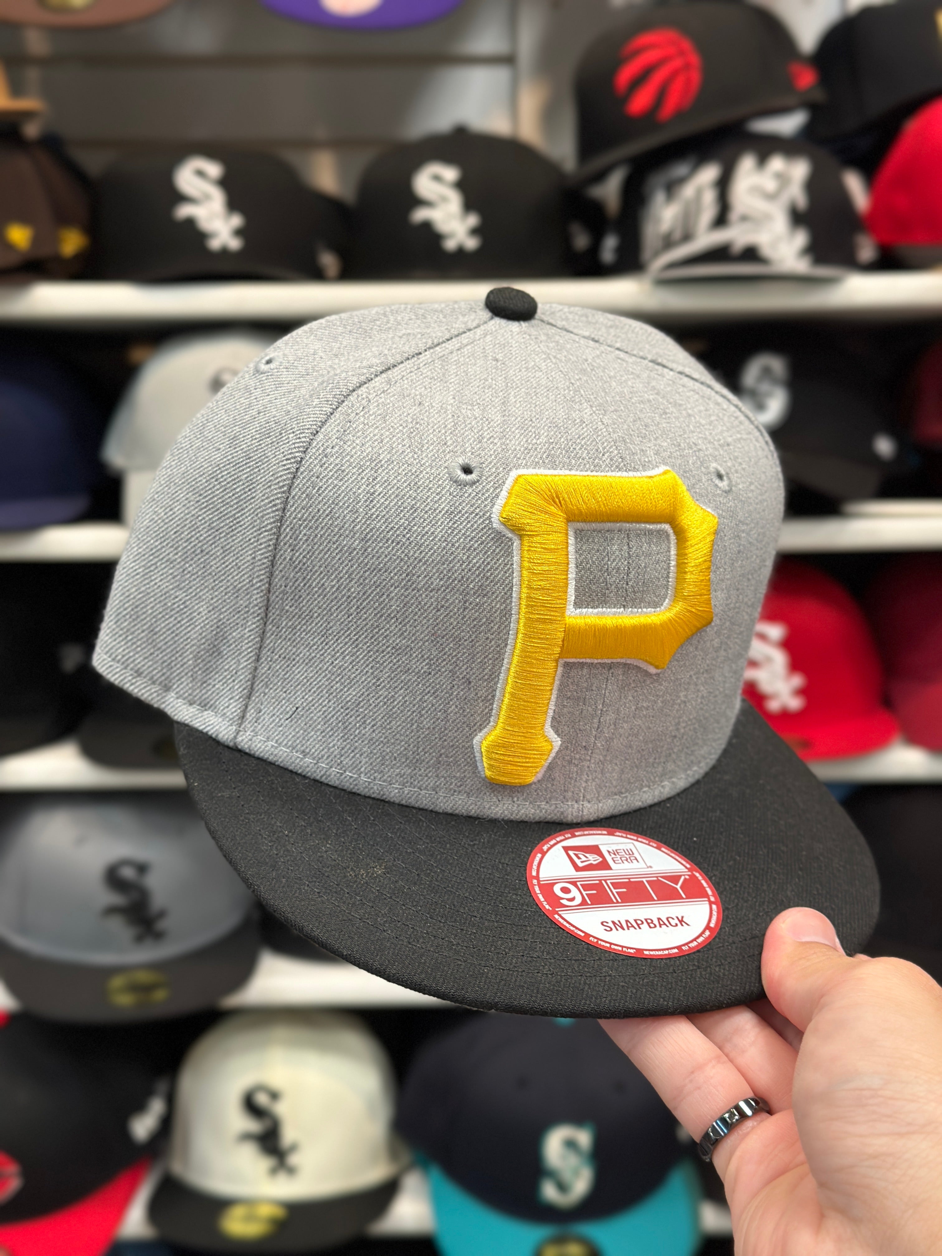 Vintage Pittsburgh Pirates offers SnapBack hat