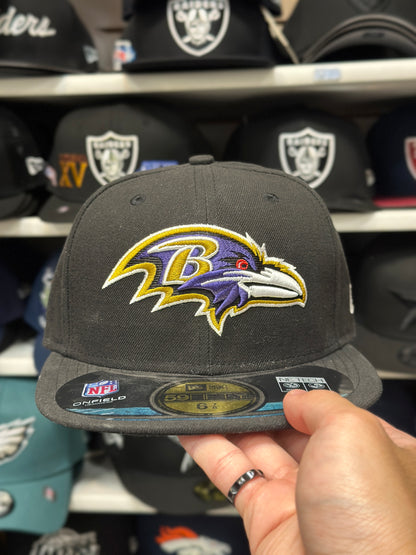 Baltimore Ravens NFL Vintage Fitted Hat | New Era 59FIFTY Sized Cap | Size 6 7/8