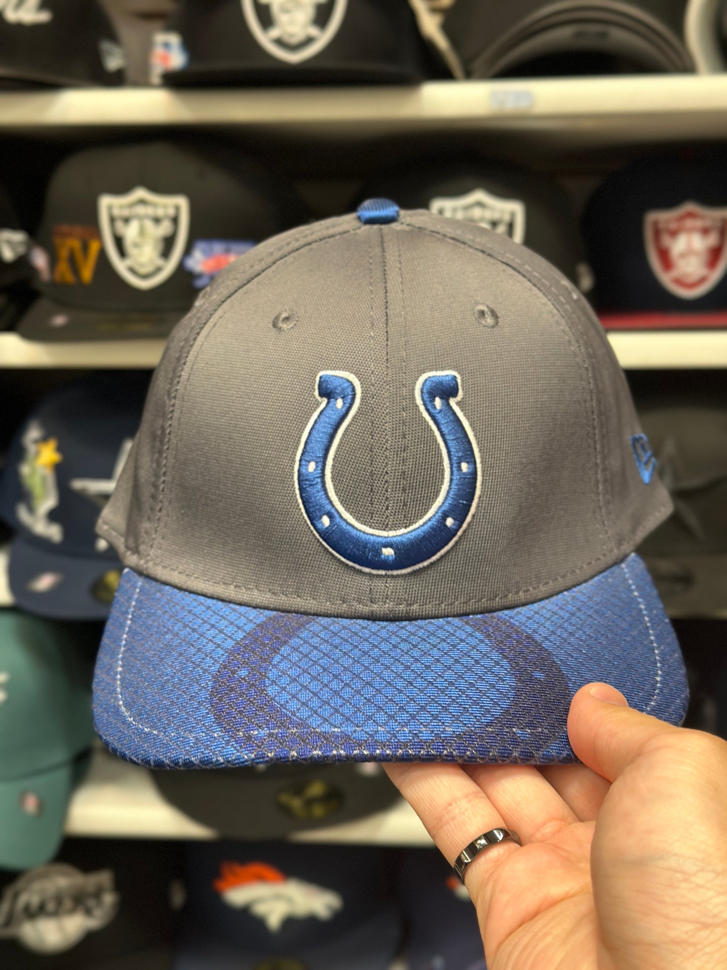 Indianapolis Colts NFL Ball Cap | New Era 39THIRTY Adjustable Curve Hat | Dark Gray/Blue