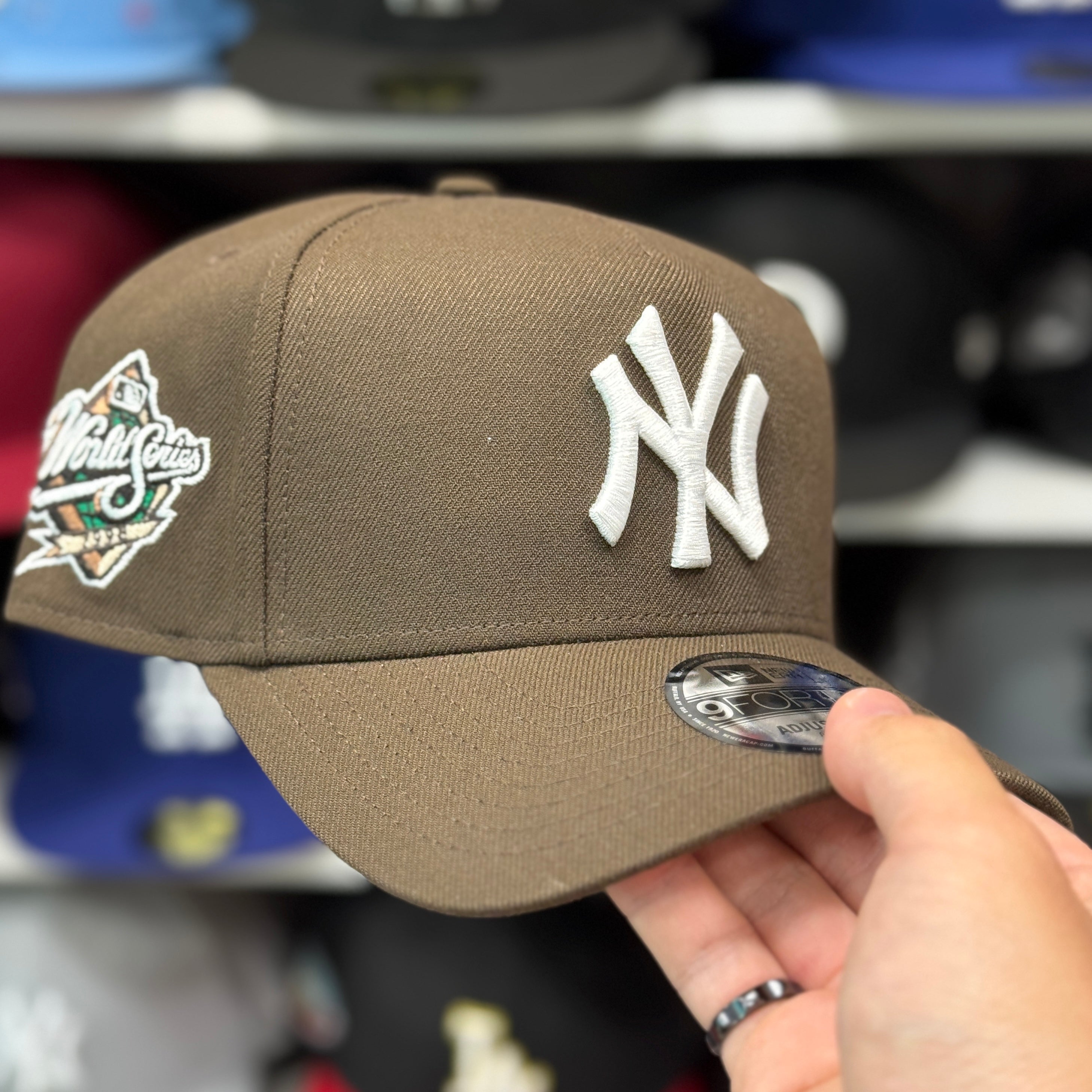 New Era New York Yankees '1998 World Series' A-Frame Brown 9FORTY Snapback - Product Image