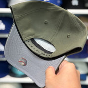 New Era Los Angeles Dodgers 'Upside Down Logo' A-Frame Olive 9FORTY Snapback