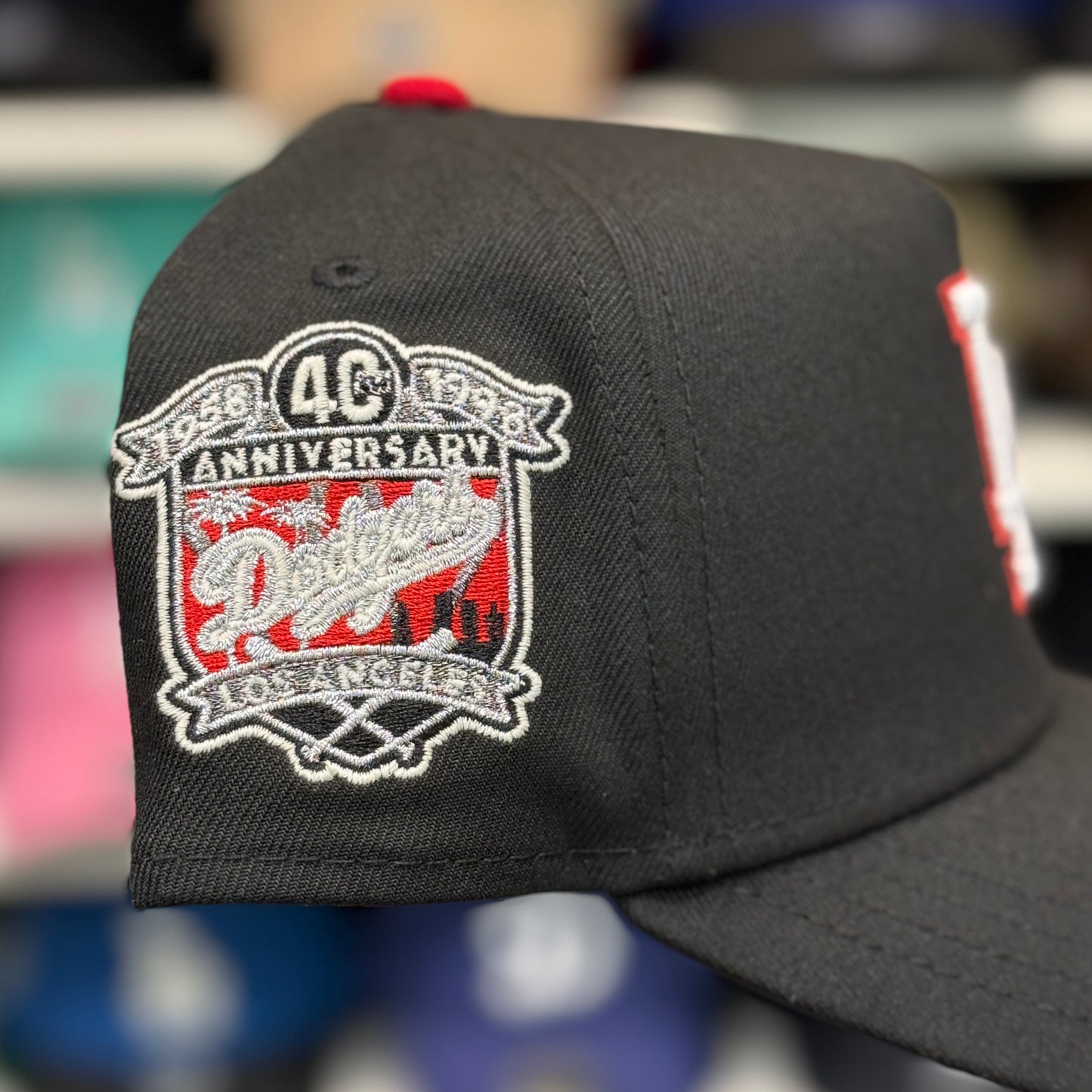 New Era Los Angeles Dodgers '40th Anniversary' A-Frame Black/Red Chrome 9FORTY Snapback | Glow in the Dark