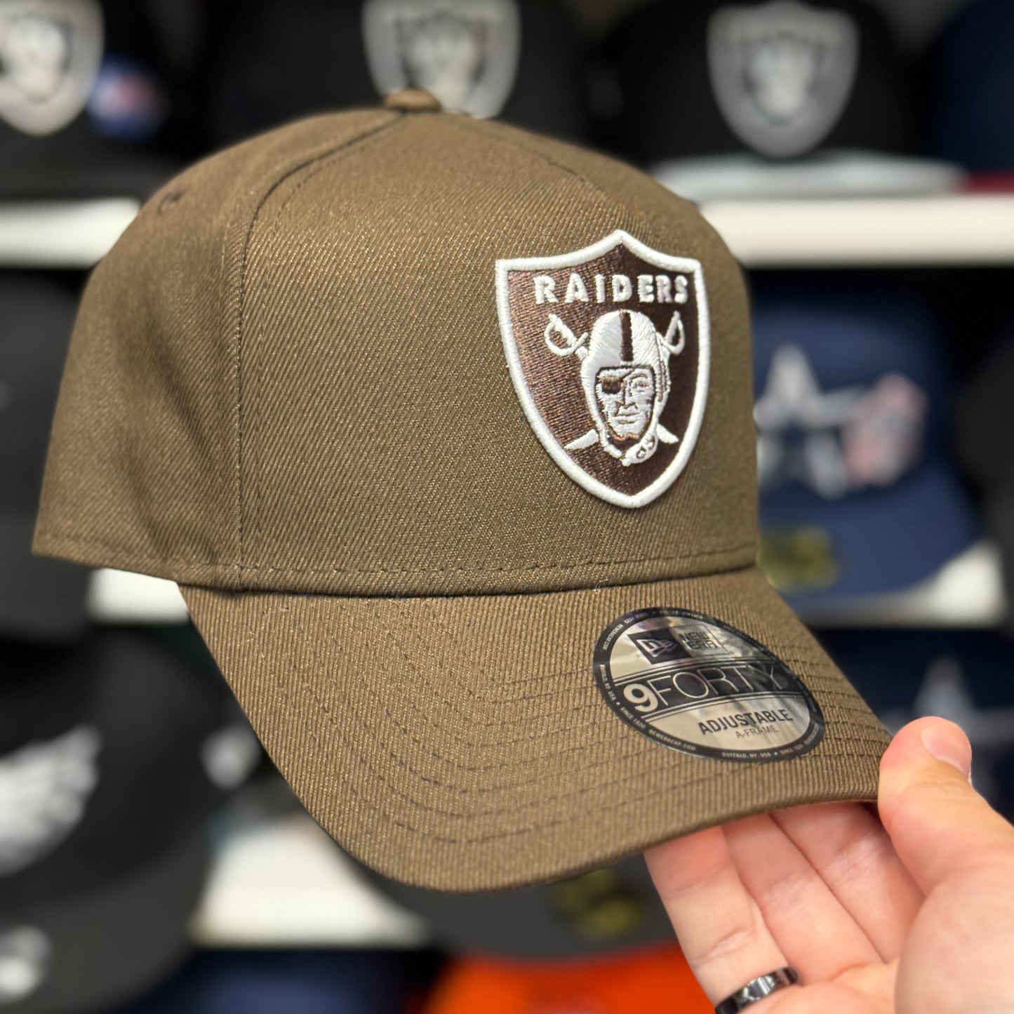 New Era Las Vegas Raiders A-Frame 9FORTY Snapback Brown