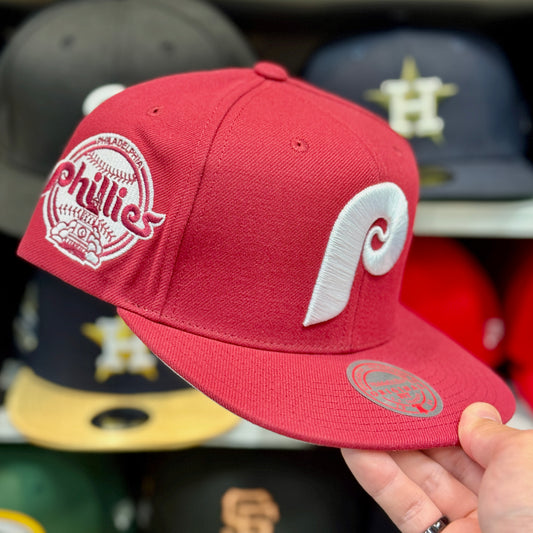 Philadelphia Phillies Historical Patch Mitchell & Ness Snapback Maroon