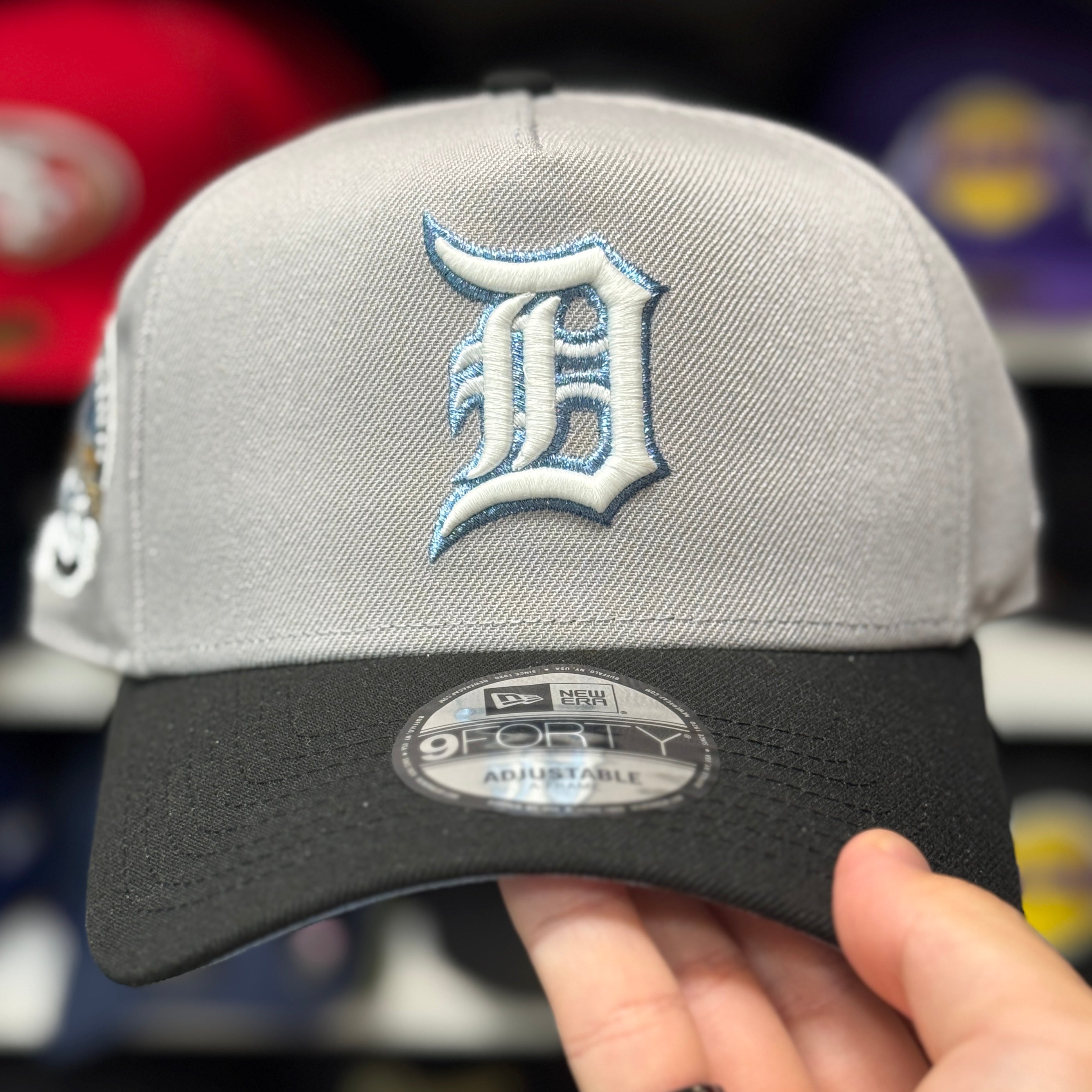 New Era Detroit Tigers 'Tiger Stadium' A-Frame Silver/Grey 9FORTY Snapback - Product Image