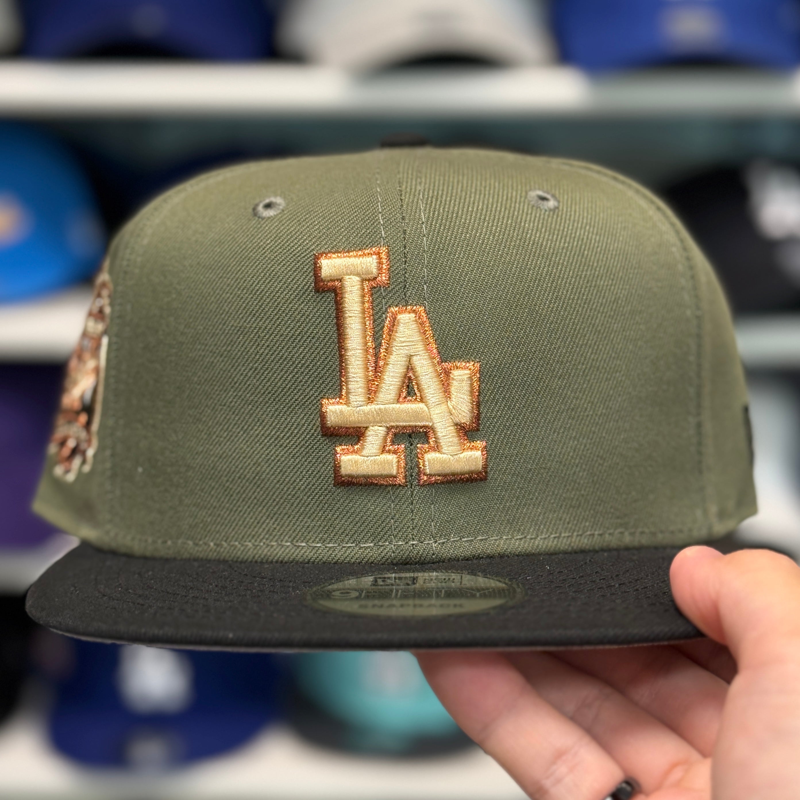 New Era Los Angeles Dodgers '40th Anniversary' Olive/Black 9FIFTY Snapback - Product Image
