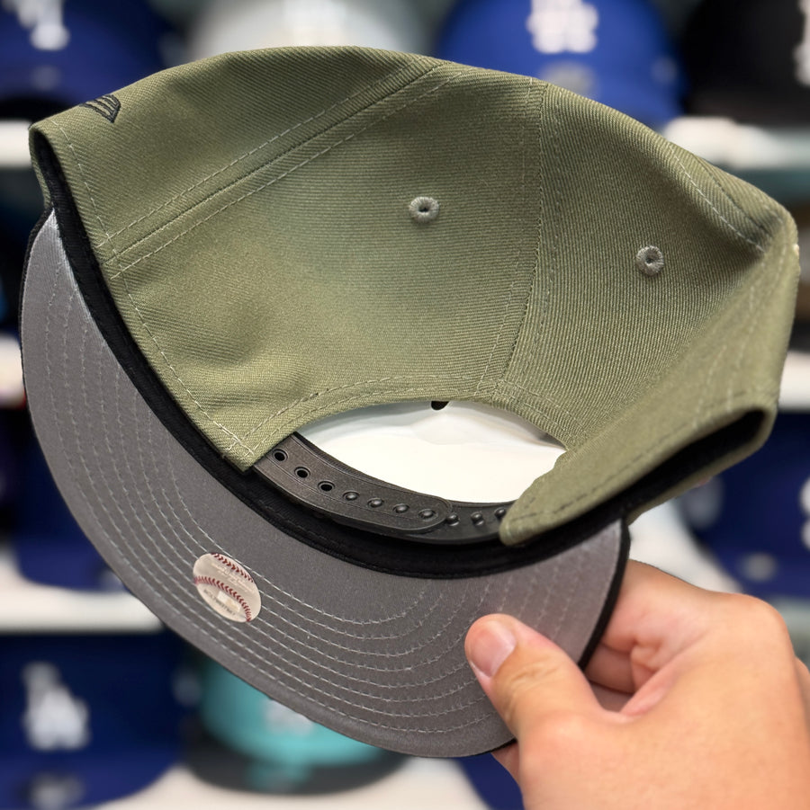 New Era Los Angeles Dodgers '40th Anniversary' Olive/Black 9FIFTY Snapback - Product Image