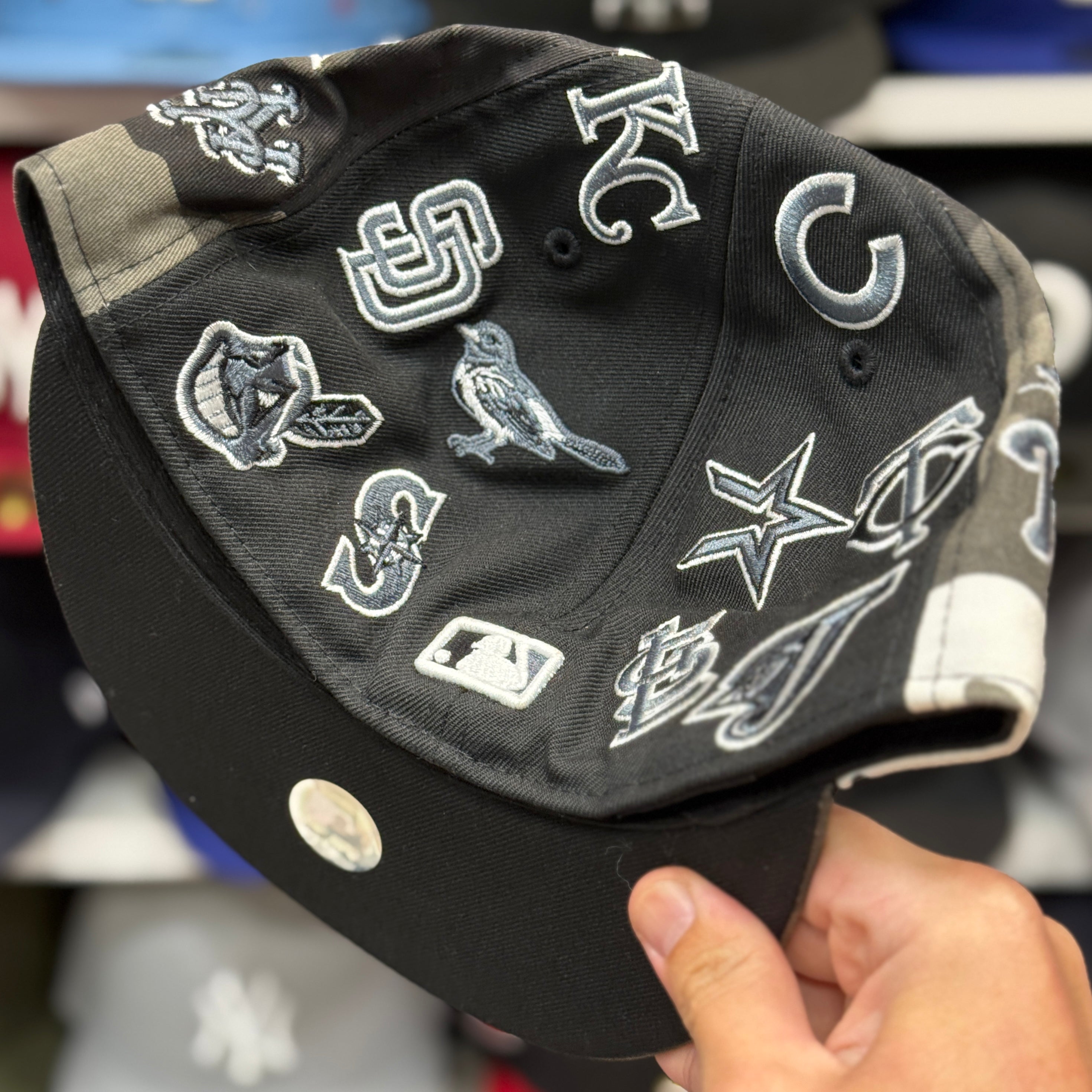 New Era MLB 'All Over Batterman' Black/Camouflage 59FIFTY Fitted Hat - Product Image