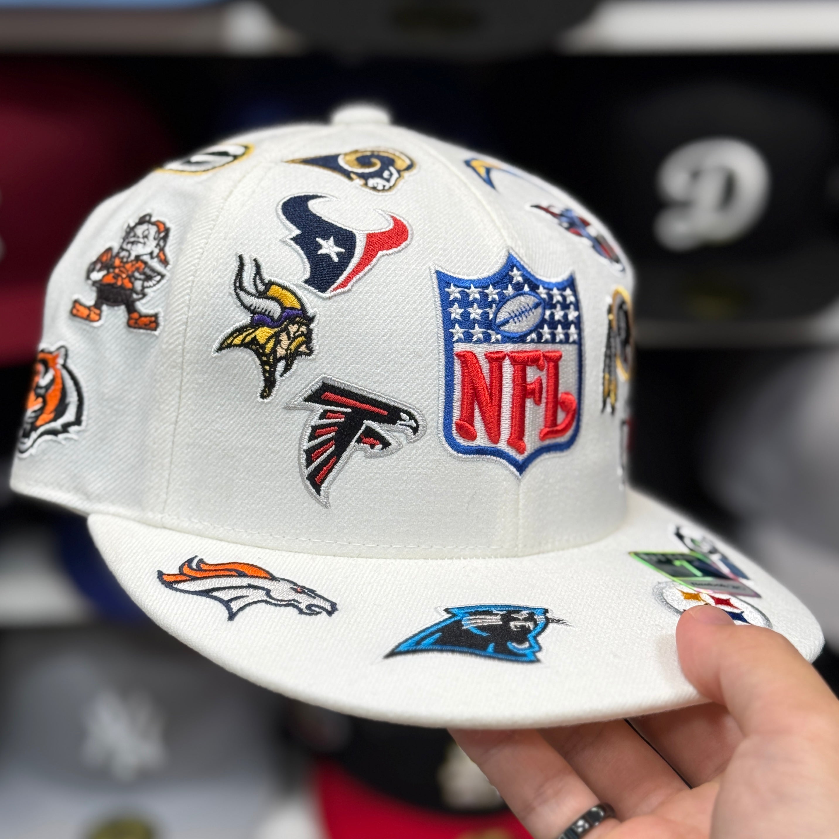 NFL 'All Over' Vintage Reebok Fitted Hat - White