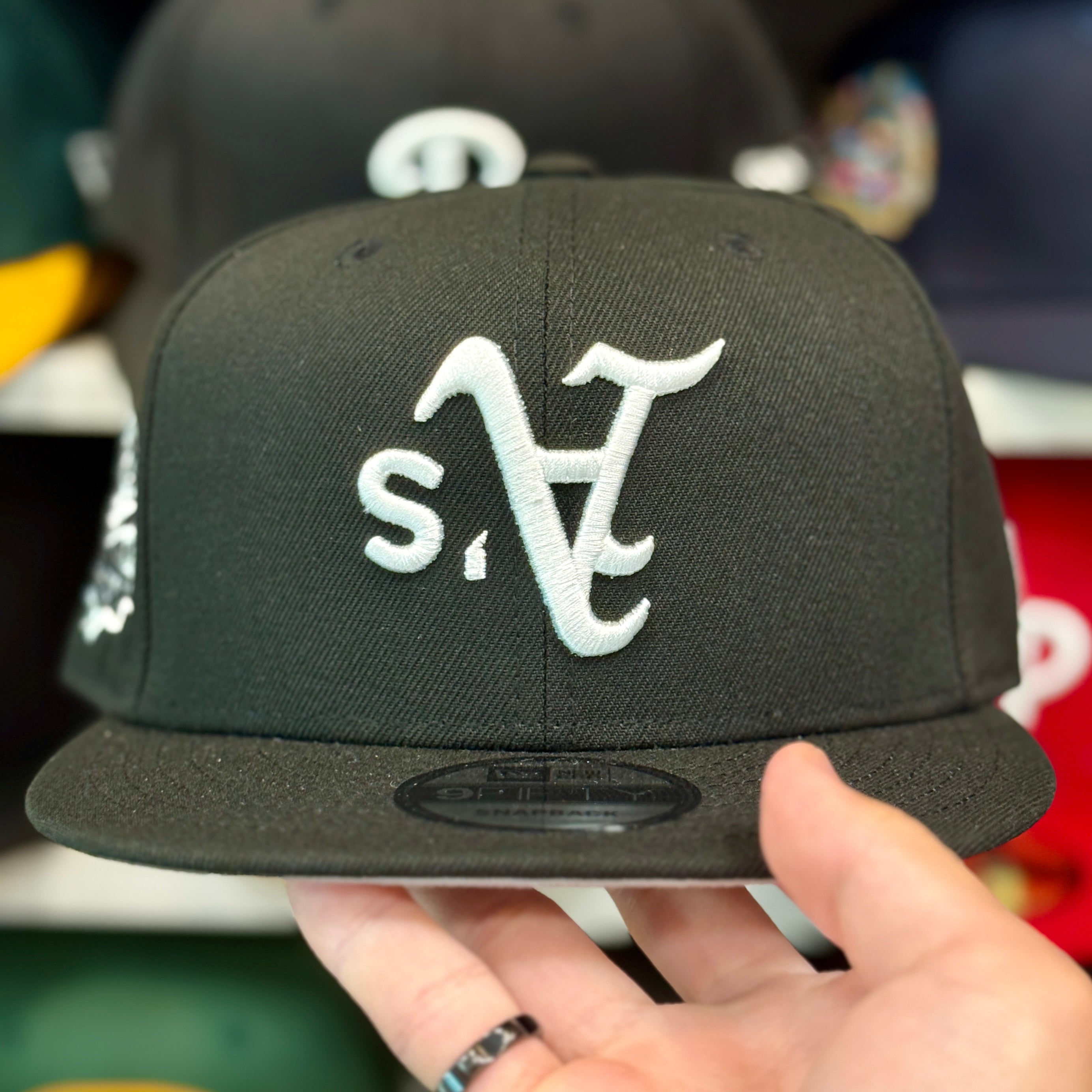 New Era Oakland Athletics Upside Down Logo '1988 World Series' 9FIFTY Snapback - Product Image