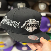 Los Angeles Lakers 'Logo Wrap 60th Anniversary' Black/White Mitchell & Ness Snapback - Product Image