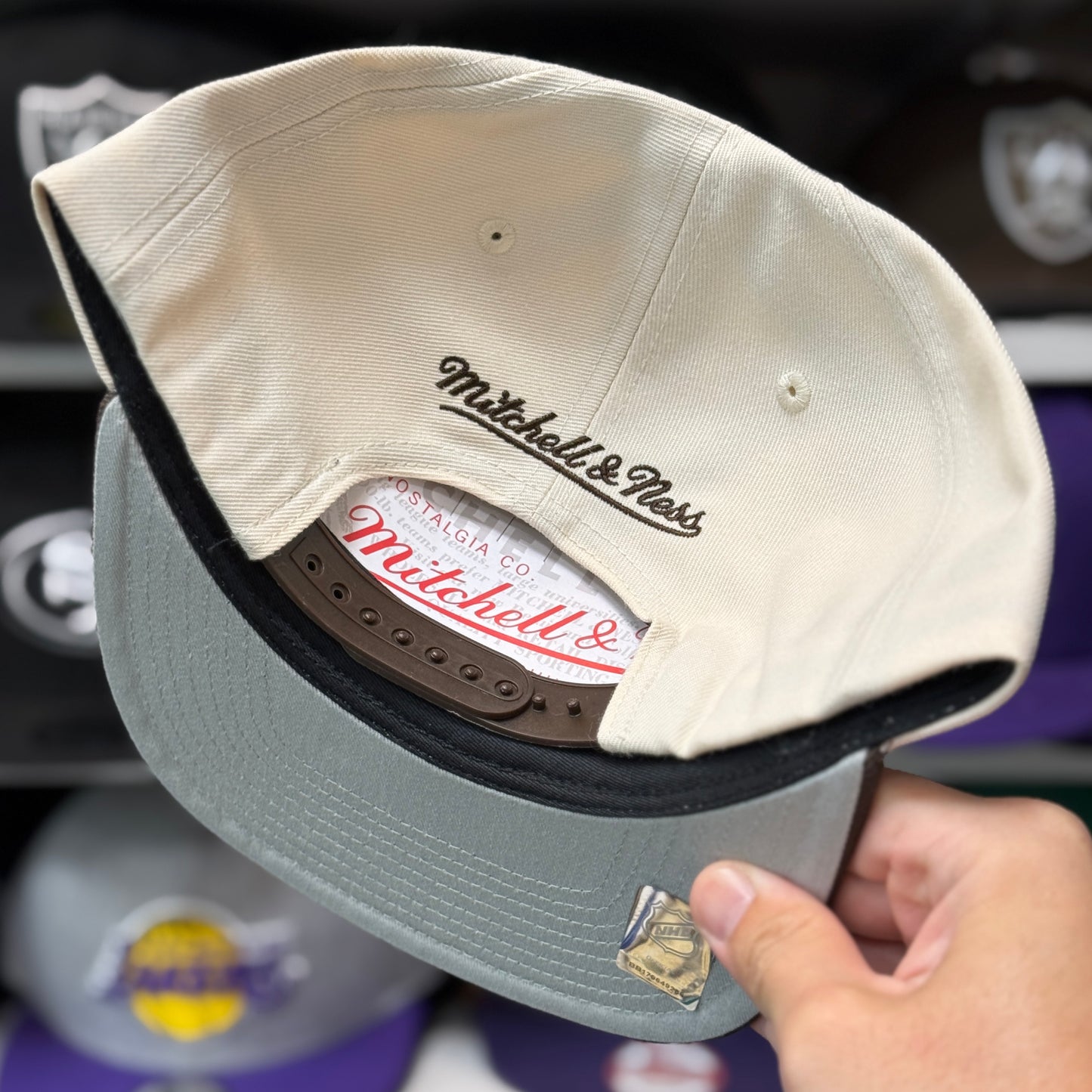 Los Angeles Kings '50th Anniversary' Creme/Brown Mitchell & Ness Snapback