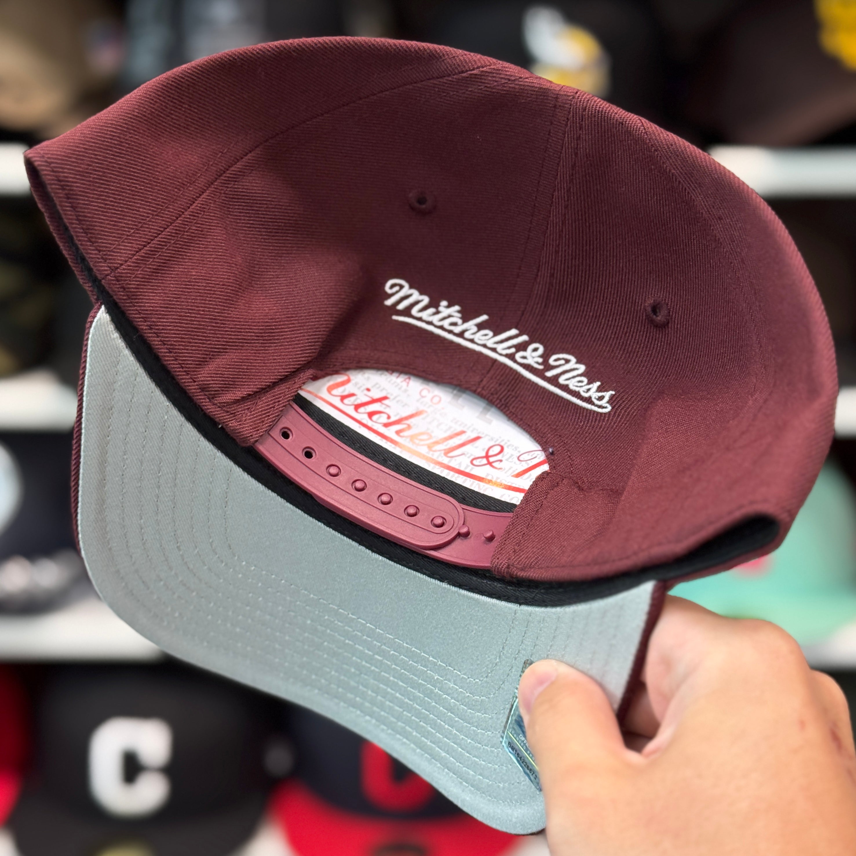 Anaheim Ducks Creme/Maroon A-Frame Mitchell & Ness Snapback - Product Image