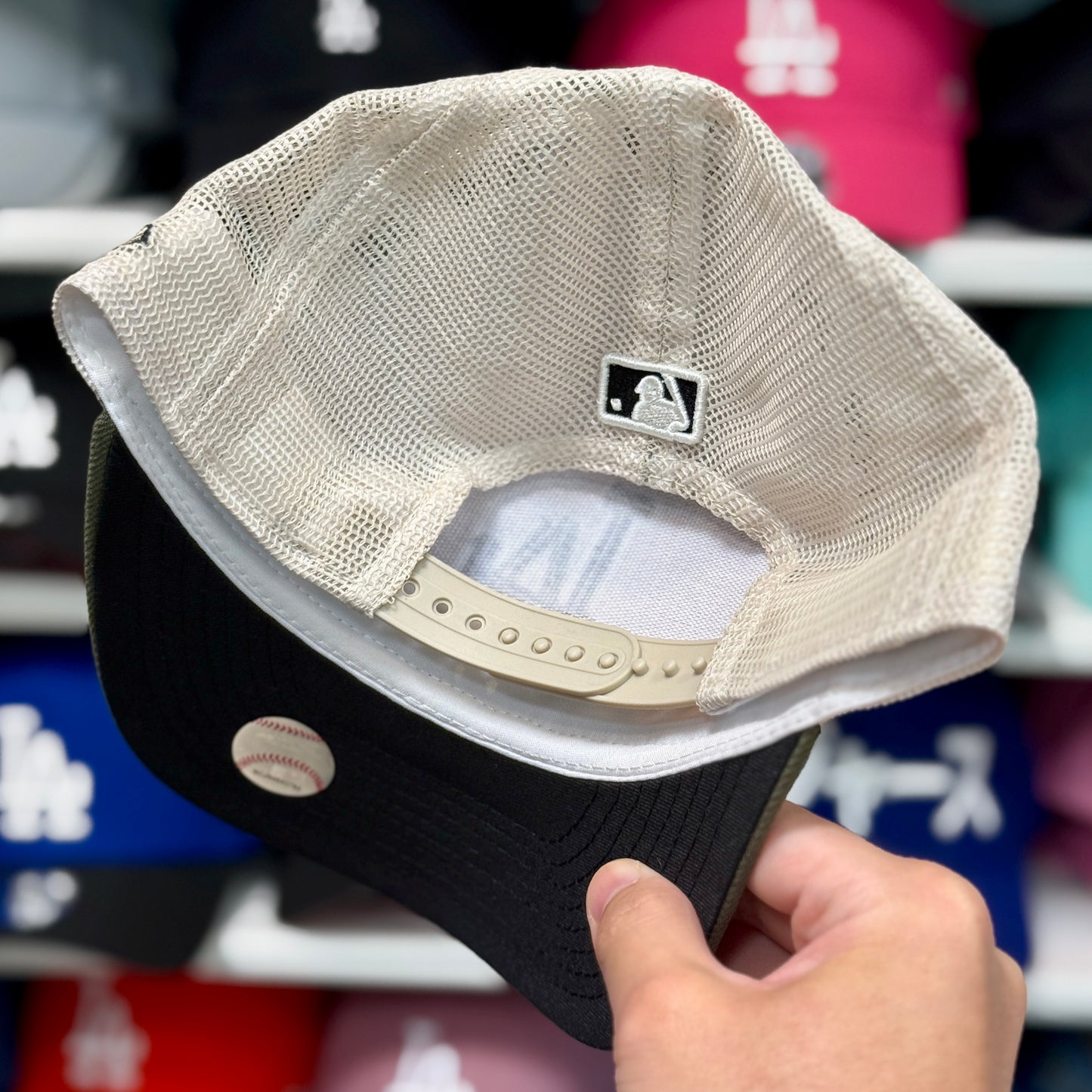 New Era Dodgers Patriot 9FORTY Trucker Snapback White Camouflage