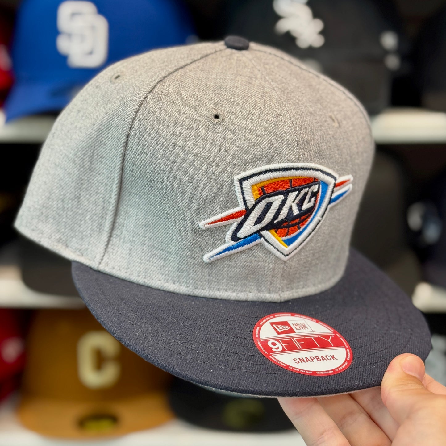 New Era OKC Thunder Two-Tone 9FIFTY Snapback Silver / Navy