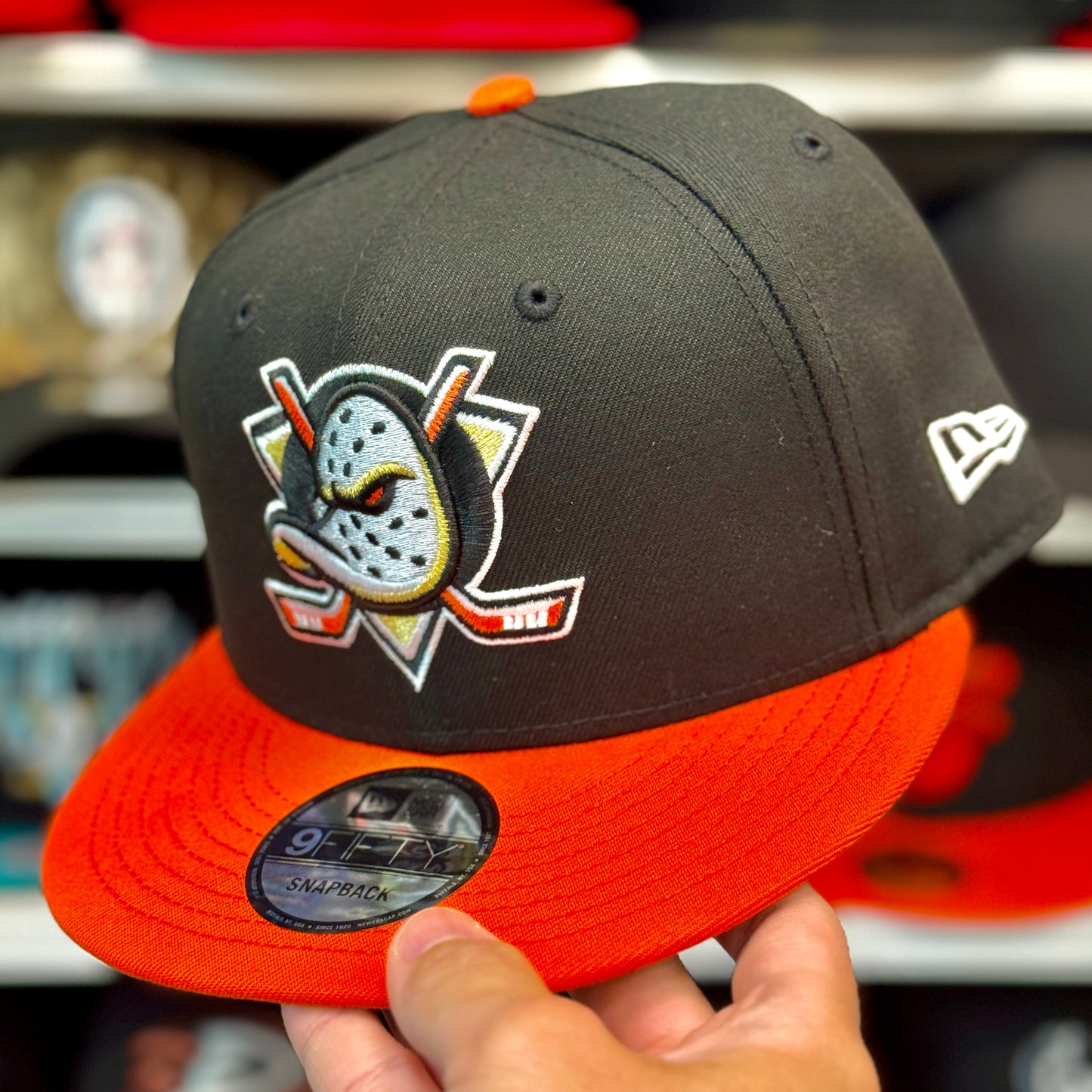 New Era Anaheim Ducks Two-tone 9FIFTY Snapback Black / Orange
