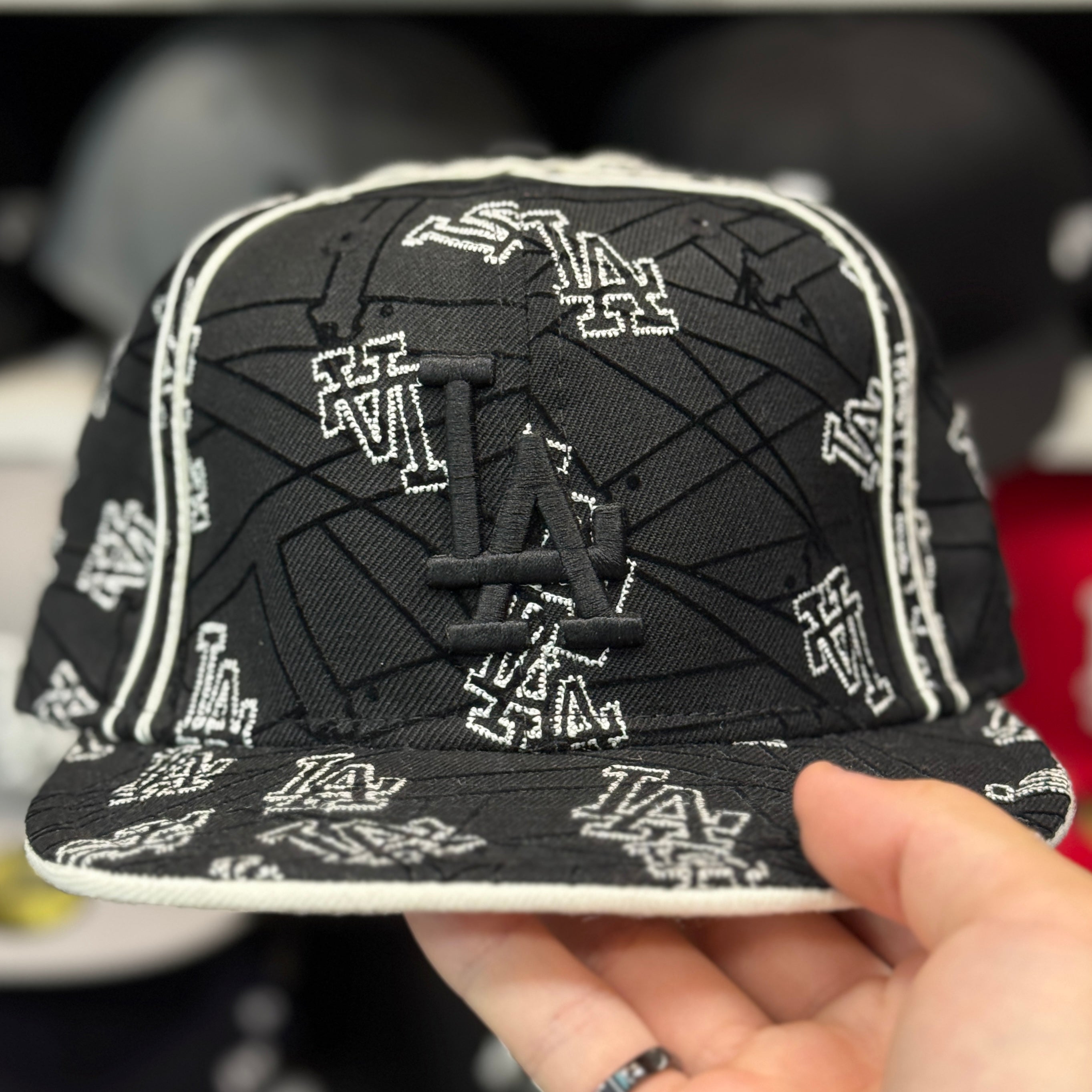 New Era Los Angeles Dodgers 'White Scatter' Black 59FIFTY Fitted Hat - Product Image